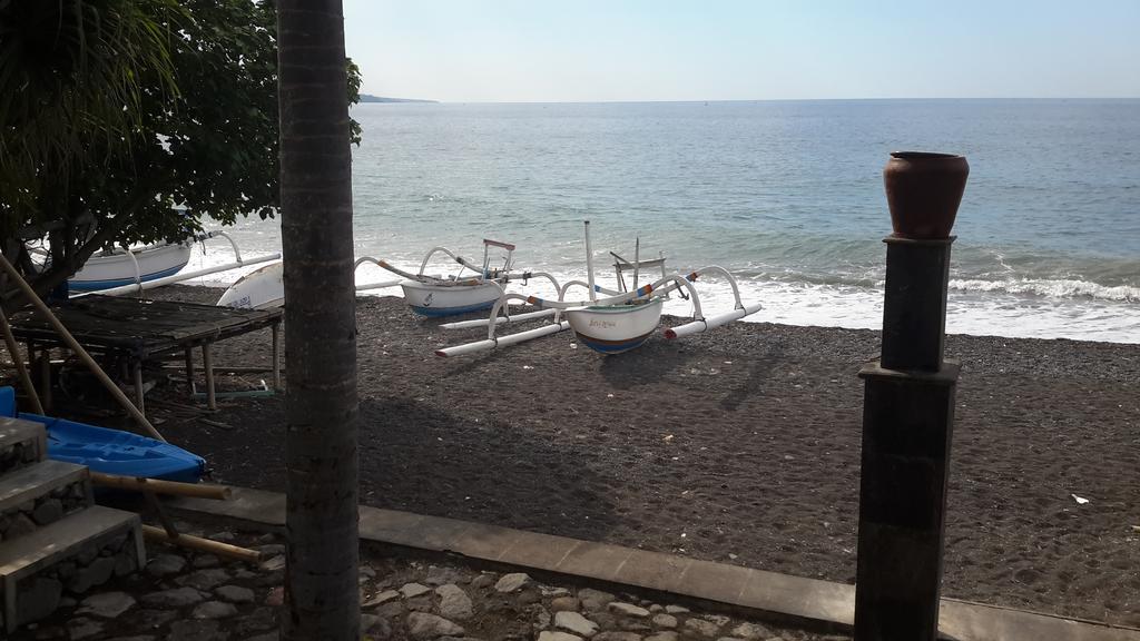 Amed Beach Villa Ngoại thất bức ảnh